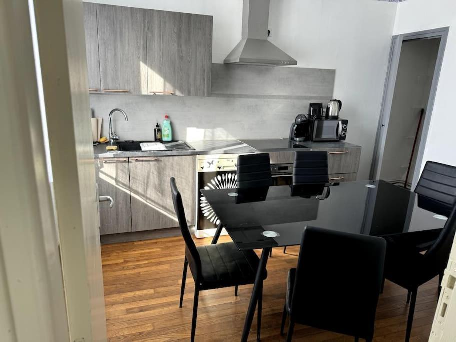 קרקסון Appartement Sabatier T4 Avec Terrasse Et Jardin מראה חיצוני תמונה